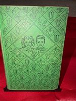 Front cover of 1946 Bobbsey Twins book
