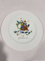Front view of Hutschenreuther Frohe Weihnachten plate