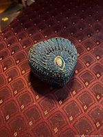 Top view showing heart shape and bead pattern