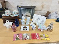 Entire lot overview on table