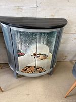 Front view showing painted graphic and shape