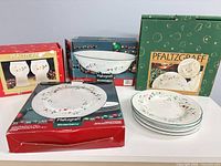 Overall lot with packaged and loose Pfaltzgraff Winterberry items
