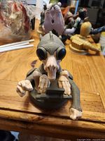 Sebulba cup topper front view