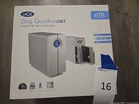 Front view of retail box showing product image, design, capacity and interfaces