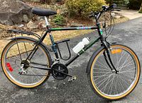 Right side view of entire bicycle