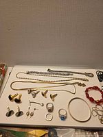Overview of all jewellery pieces on tabletop
