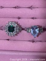 Both rings displayed in box