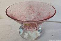 Side view showing overall shape and coloration