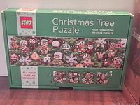 Front of sealed LEGO Christmas Tree Puzzle box