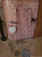 Group view of trellis, stakes and two plaques