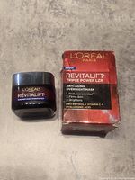 Jar and outer box front view