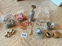 overview of all bakeware items laid out