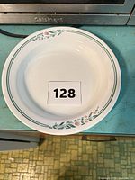 Front of one Corelle Callaway plate showing pattern and condition