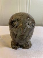 Front view polished stone owl figurine