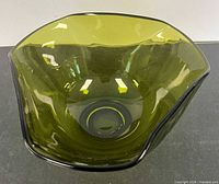 Top view showing folded triangular rim and interior