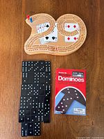 Cribbage board, domino tiles and box overview