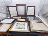 Overview of all frames on table