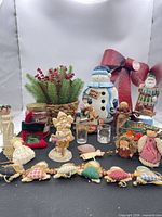 Wide shot of entire lot showing all Christmas decorations