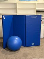 Mat unfolded with ball in front