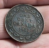 Reverse side displaying denomination, country and date