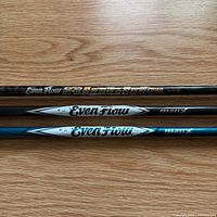 Close-up of EvenFlow Black & White and Blue & White shaft graphics