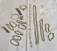 All jewellery pieces laid out for full lot overview