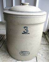 Front view showing capacity mark and brand stamp