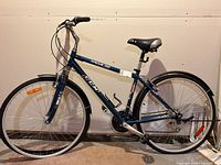 Full left side view of CCM Avenue PS hybrid bicycle