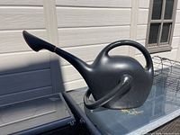 Profile view showing dual handles and overall shape