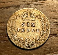 Reverse of 1905 sixpence showing denomination, wreath and date