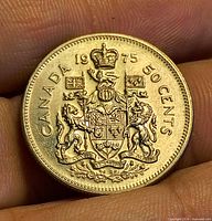 Reverse showing Canadian coat of arms and 1975 date