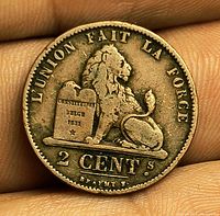 Obverse showing lion, tablet and denomination