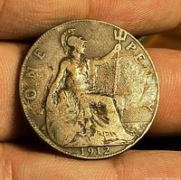 Reverse showing seated Britannia and date 1912