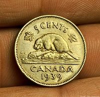 Reverse of 1939 Canadian 5-cent coin with beaver design and date