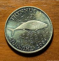 Reverse showing bluefin tuna, legend THUNNUS THYNNUS and date 2004