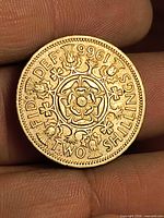 Reverse of 1966 two shillings coin showing Tudor rose and inscription