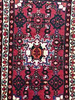 Close-up of central medallion and field colors