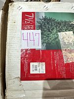Box corner showing 7-1/2' pre-lit tree image and product label