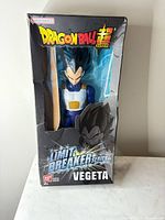 Front view of sealed Vegeta Limit Breaker action figure box