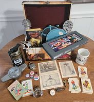 Overview of trunk and all contents spread out