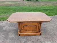 Coffee table closed showing top and overall form