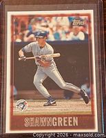 Front view of Shawn Green Topps card in sleeve