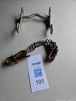 Bit and curb chain/strap overview