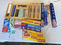 Overview of bamboo dispenser, wrap boxes and bags