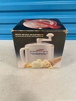 Box showing Donvier manual ice cream maker graphic