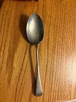 Front view of African Silver spoon