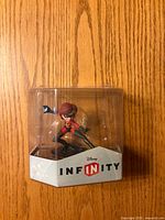 Front view of Violet Parr Disney Infinity figure in packaging