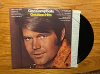 Front cover showing Glen Campbell portrait and album title