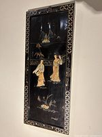 Front view of the entire lacquer wall panel