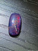 Front view displaying play of colour